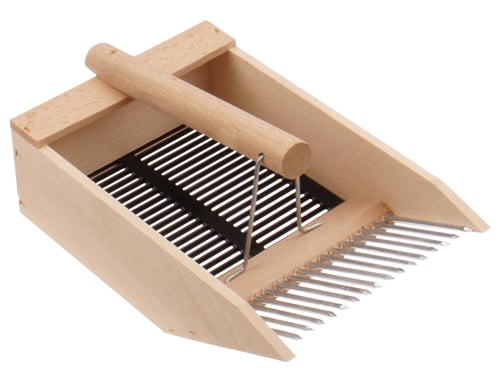 Raccoglibacche e Mirtilli in Legno – cod. 248002 – Default Title